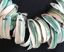 Load image into Gallery viewer, Green Feather Boa