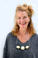 Load image into Gallery viewer, Sandy Shell and Mauve Beaded necklace