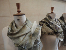 Load image into Gallery viewer, Eco-printed Textile Sessions